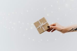 Consejos para enviar regalos de Navidad al extranjero sin retrasos